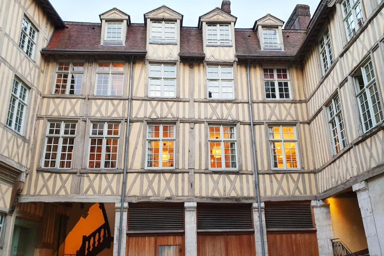 Ancien Hotel Particulier - Pl Du Vieux Marche 4 Pers Руан Екстер'єр фото